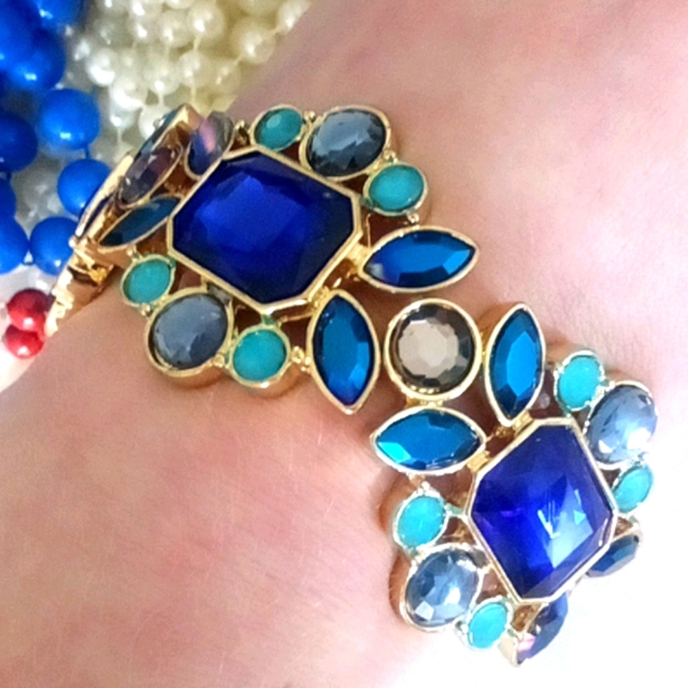 Yellow Gold Jeweled Bracelet